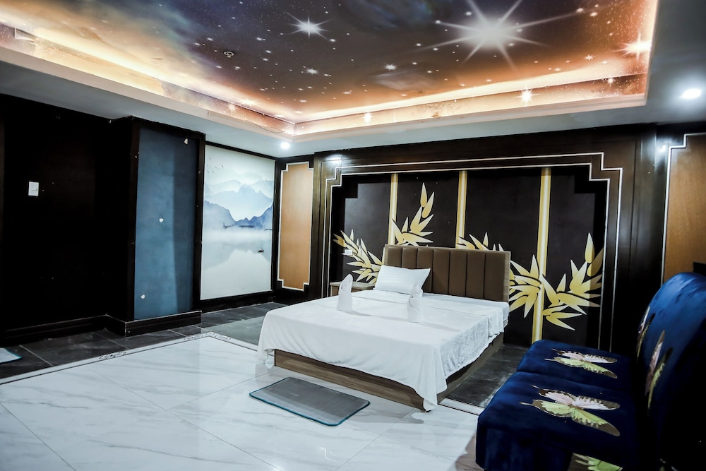 Underskies Spa and Hotel — фото 2