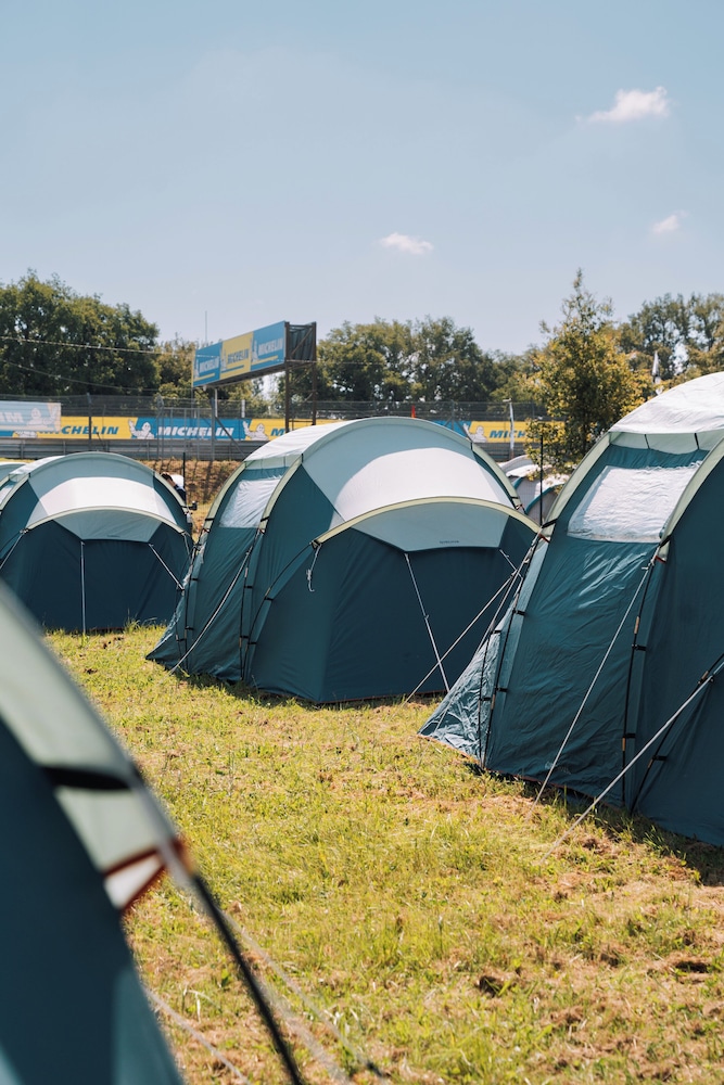Bronze  Camping — фото 2