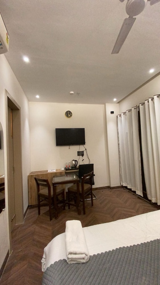 Narrow Gauge Hotel — фото 2