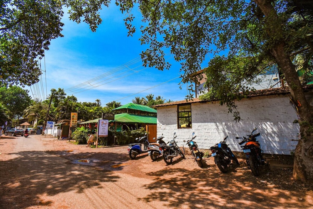 YogiTree Beach Resort & Cafe — фото 2
