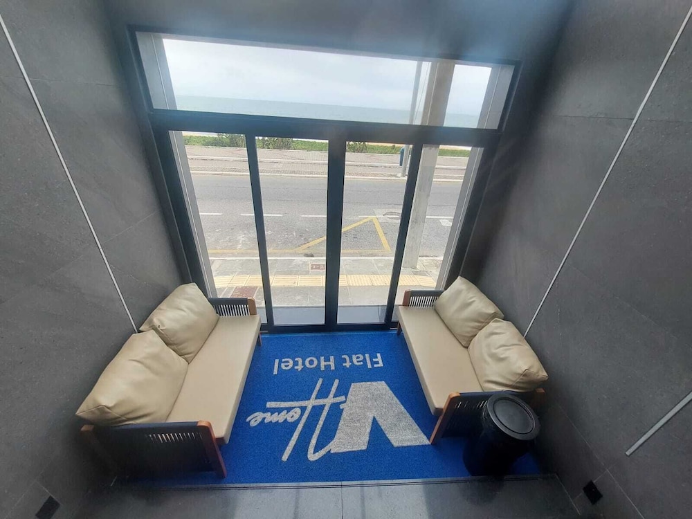 VHome Flat Hotel — фото 2