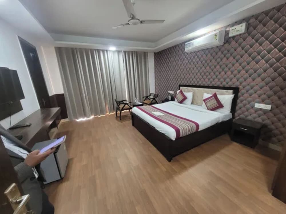 FabHotel Delight Suites — фото 5