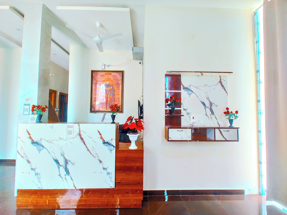 Hotel Awadh Star Palace — фото 2