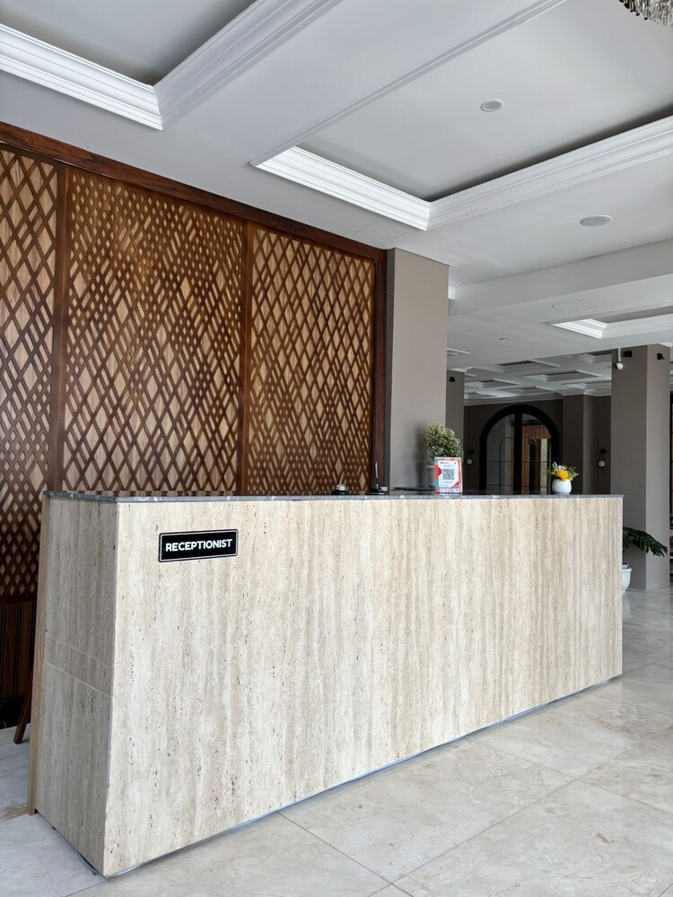 ALESHA HOTEL — фото 2