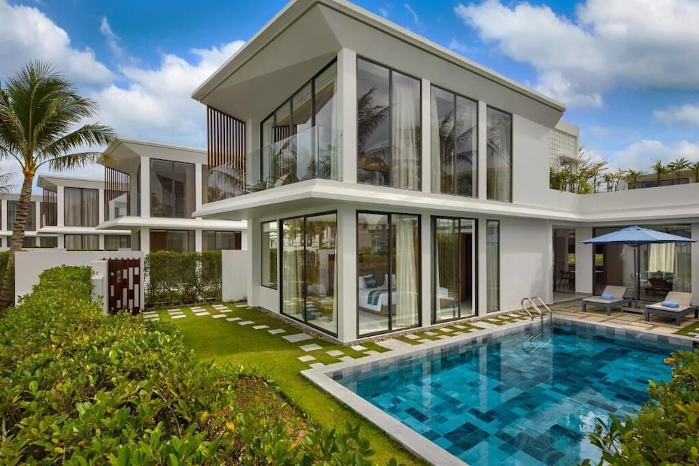 wyndhoian Signature Villas Hoi An