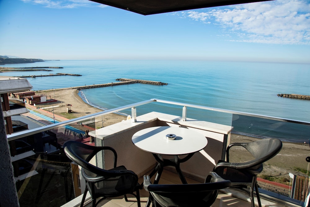 Sofia Beach Residence — фото 4
