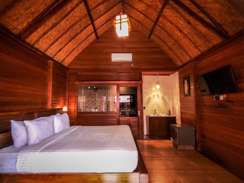 Uli Wood Villa Jimbaran