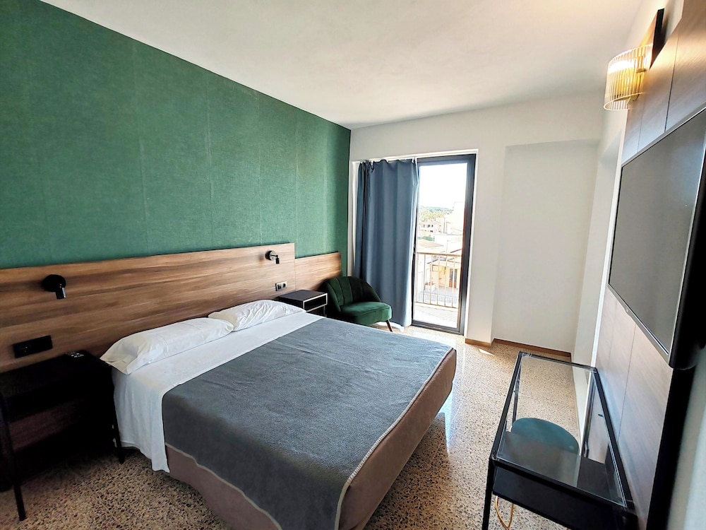 Hotel Octopus — фото 2