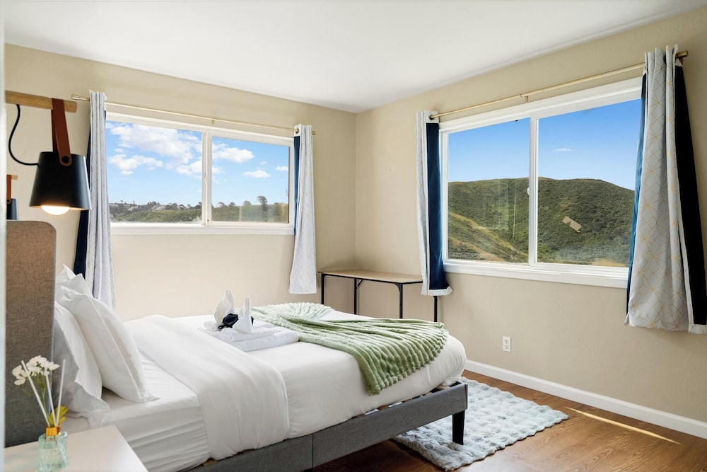 Oceanview 2BR 1Bath Balcony Sunset Views — фото 5