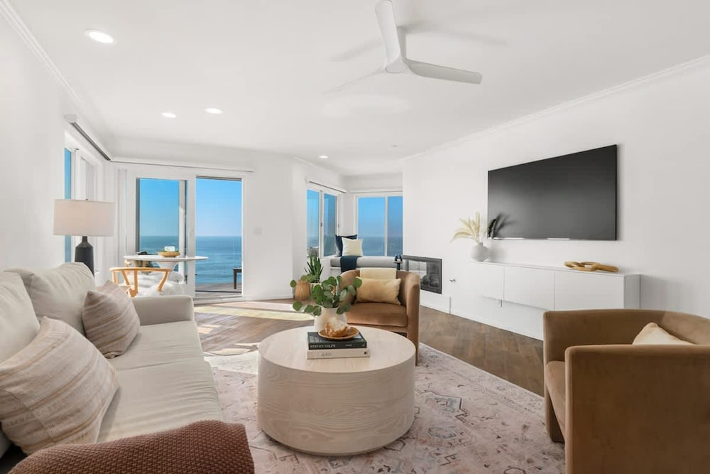 Oceanfront AC Fully Remodeled Unit — фото 5