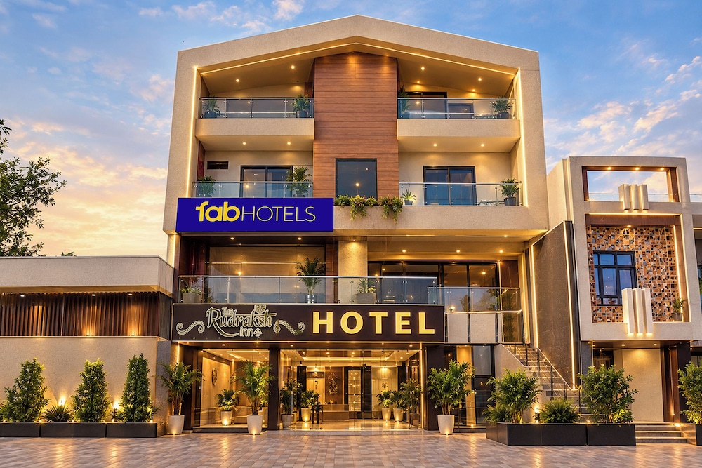 Fabhotel Rudraksh Inn — фото 3