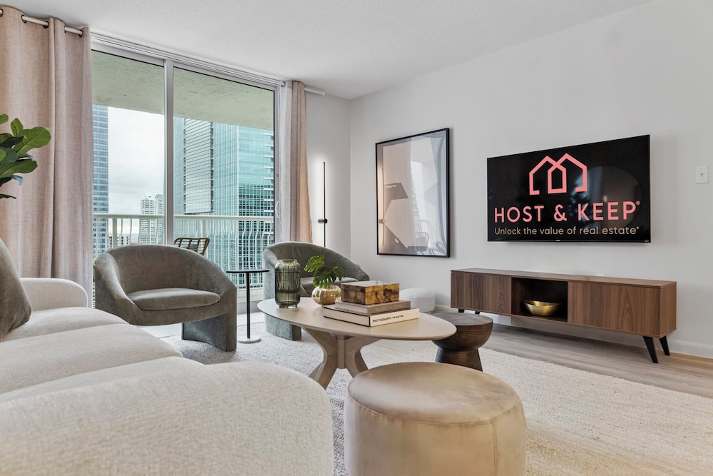Relaxing Cloud 9, Central Brickell Location — фото 5