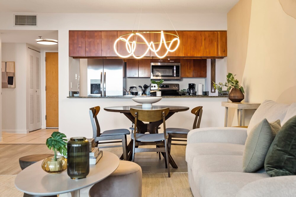 Relaxing Cloud 9, Central Brickell Location — фото 4