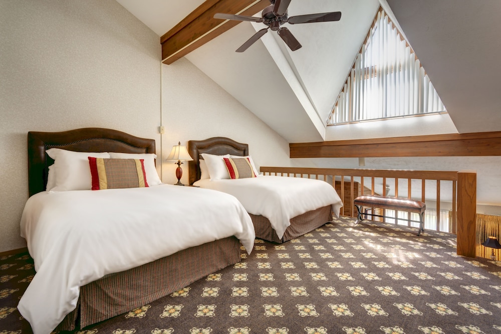 The Highlands at Harbor Springs