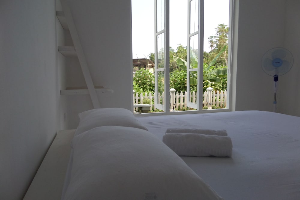 White Villa Ambalangoda