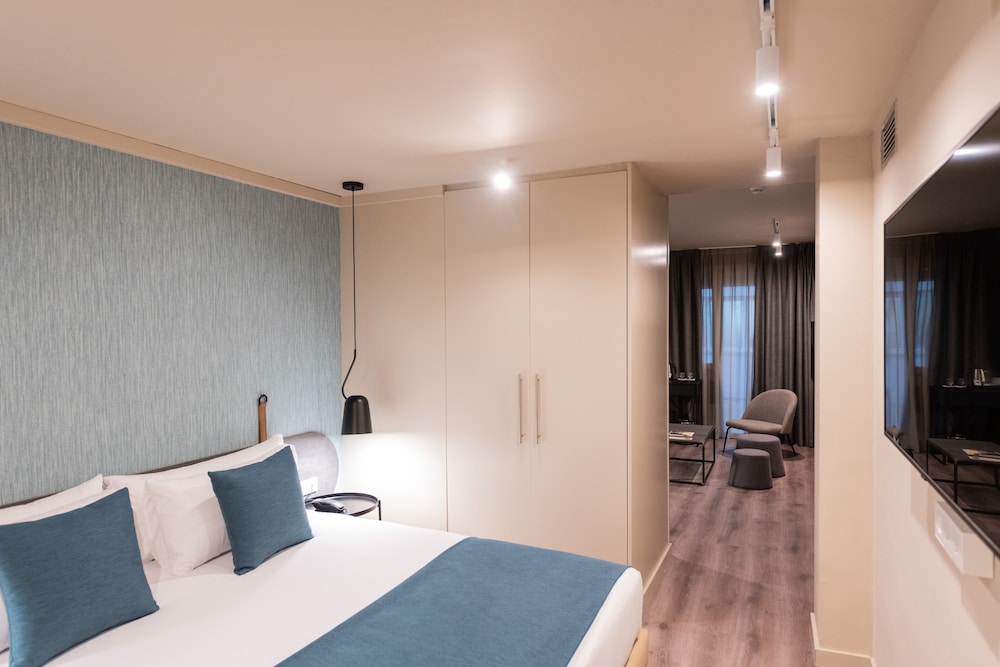 Atenea Rekord Suites Barcelona — фото 4