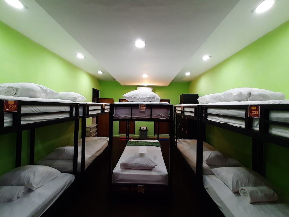 The Legian 777 Guest House