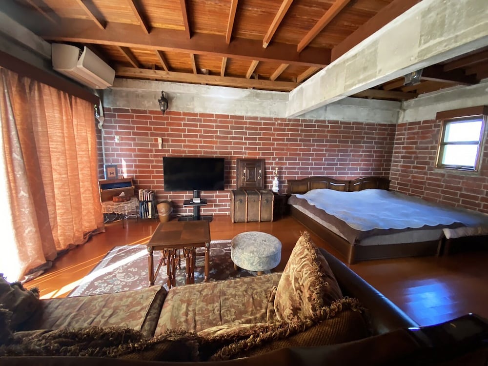Okinawa starry forest cottage