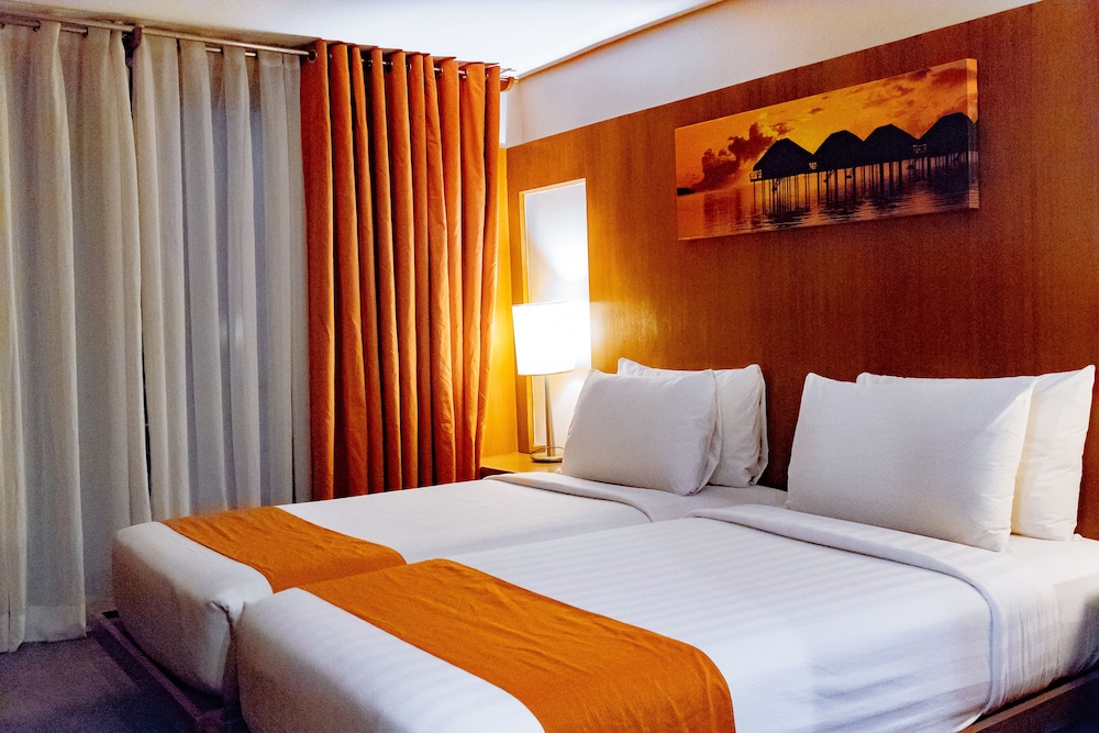 Crown Regency Beach Resort — фото 4