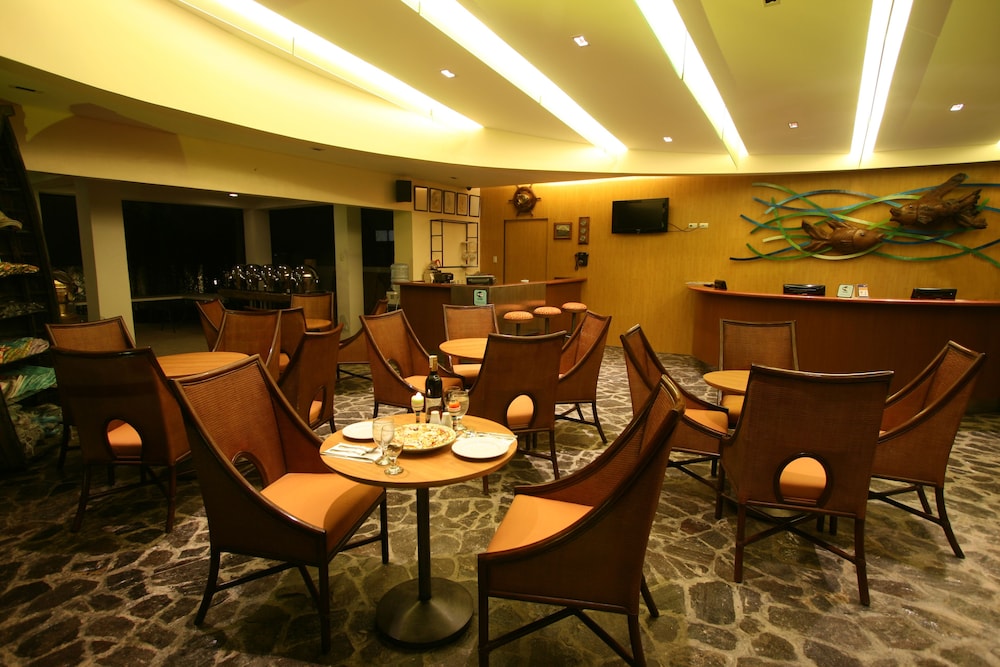 Crown Regency Beach Resort — фото 3