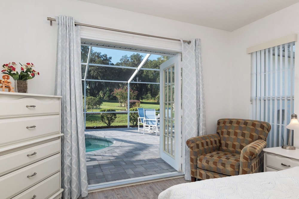 Villa Prins - Golfcourse - 2X Master Bedroom — фото 4