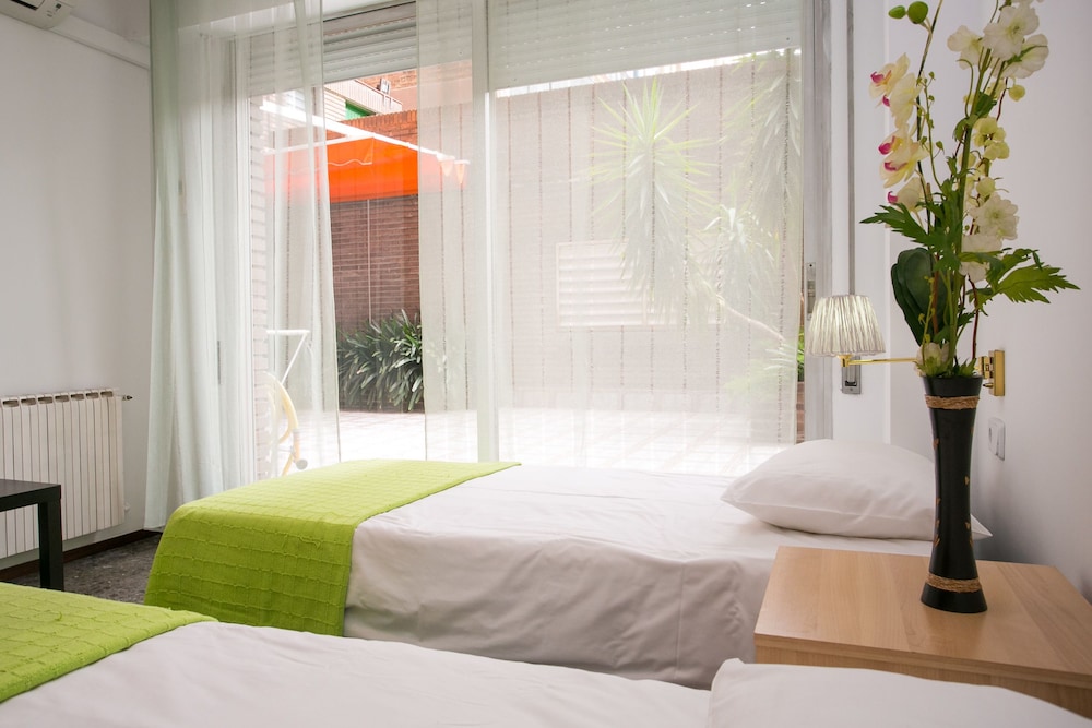 Apartment With Large And Private Terrace — фото 2