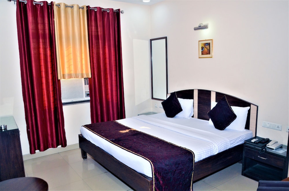 Hotel Pradeep Palace — фото 4