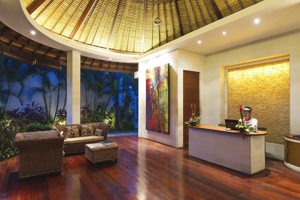 Chandra Bali Villas