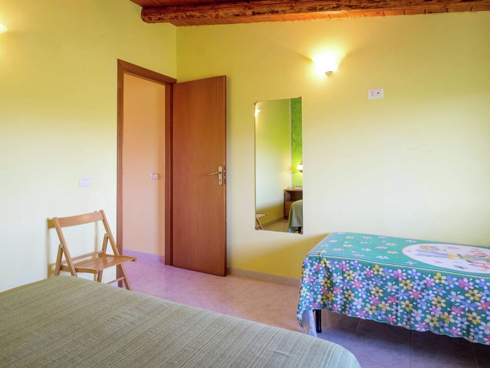 Holiday Home in Sciacca With Pool & Garden