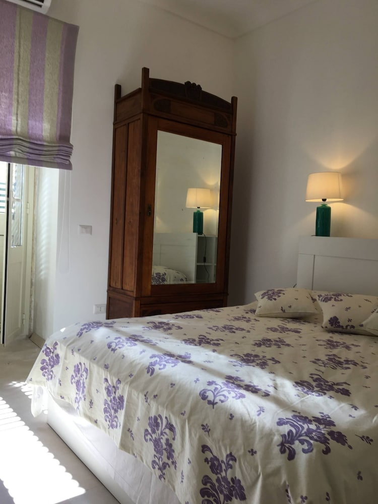 Charming 2-bedroom House - Rooftop Terrace in Heart of Noto, Sicily