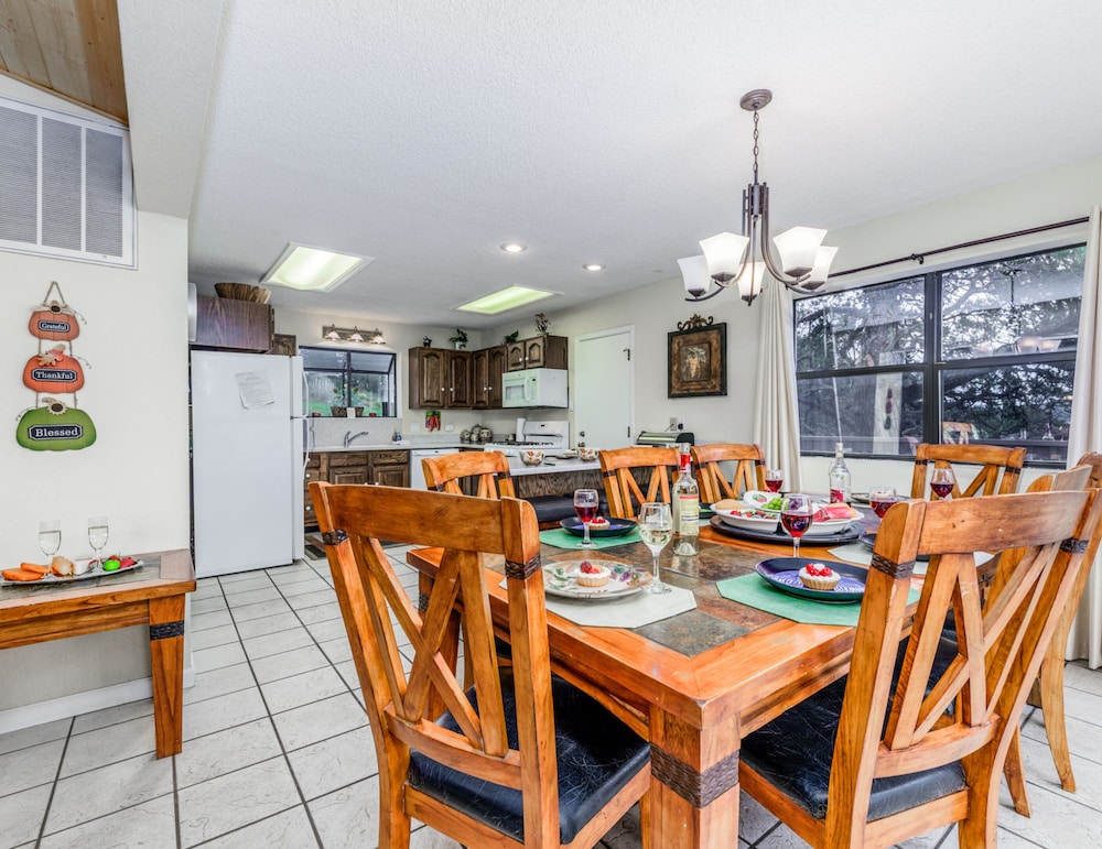 Dodson's Double Decker by Ruidoso Vacation Rentals