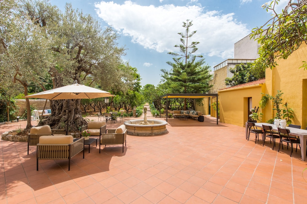 Villa Ammirata Mondello by Wonderful Italy