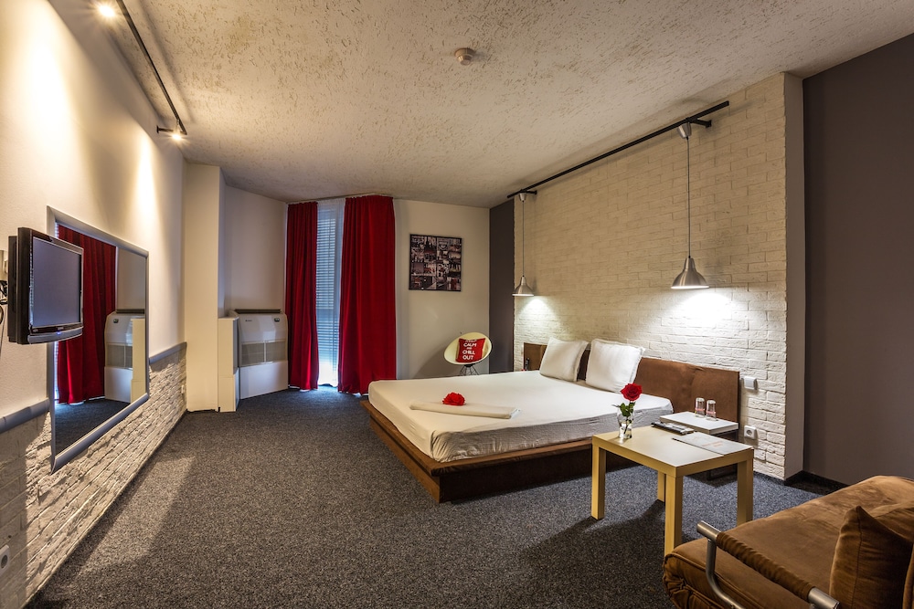 Art Hotel Simona — фото 3