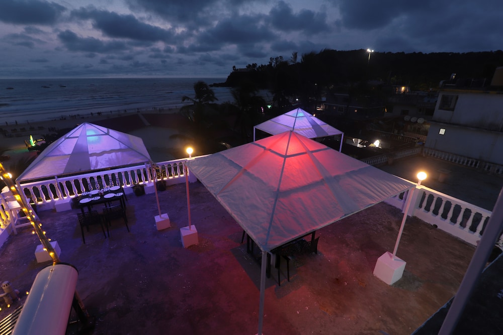Baga Beach Myron — фото 3