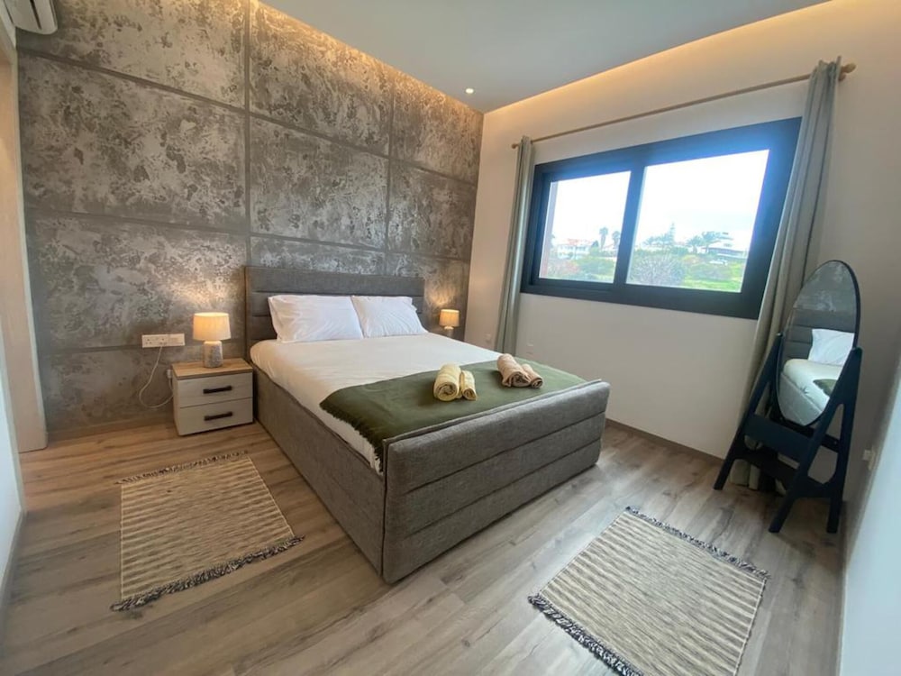 Brand NEW 2-bed Apartment in Agios Athanasios — фото 4