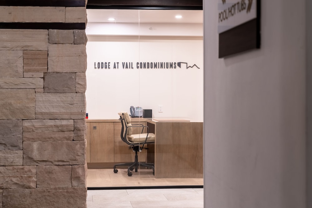 Lodge at Vail Condominiums — фото 4