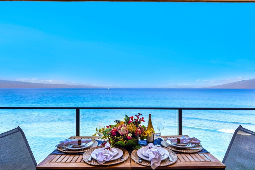 Mahana Resort by KBM