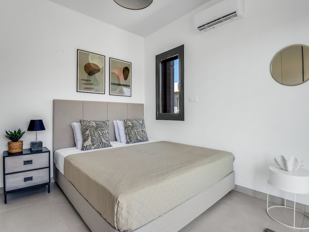 Sanders Elgio - Cute 2-bdr Apt With Balcony — фото 2