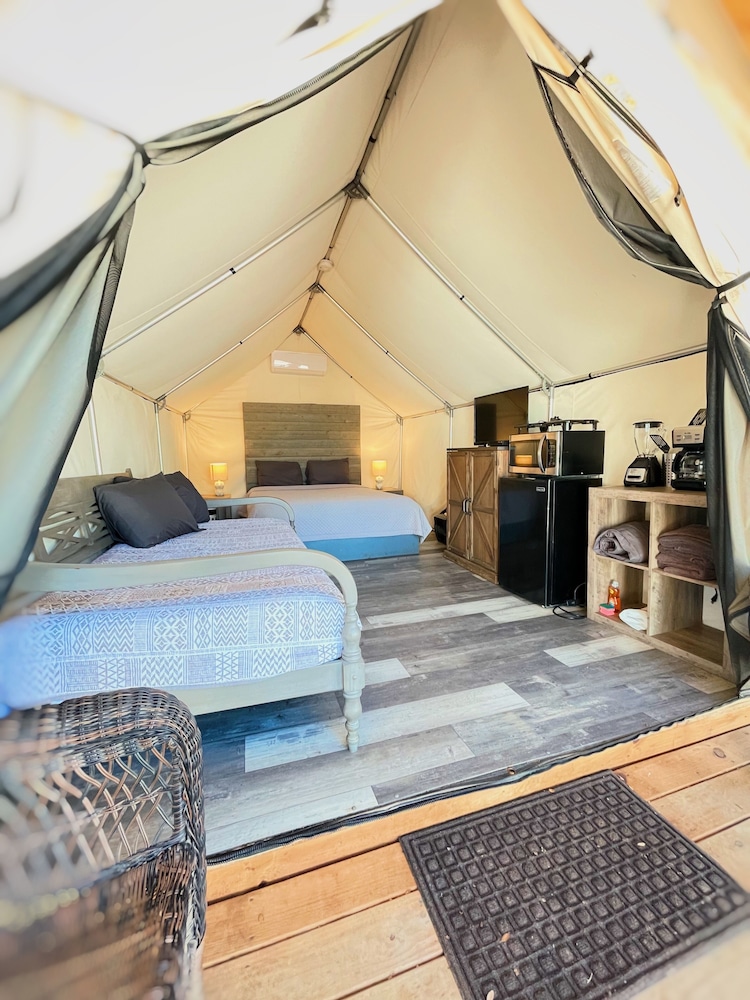 3 Blue River Camp - Glamping Cabin — фото 3