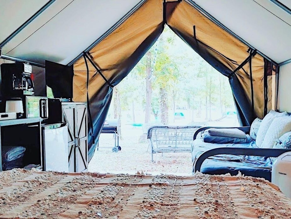 3 Blue River Camp - Glamping Cabin — фото 2