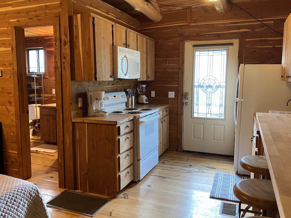 Log Cabin 3 at Son's Blue River Camp — фото 4