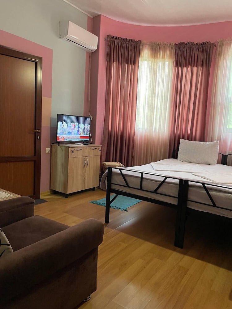 ALEM HOTEL