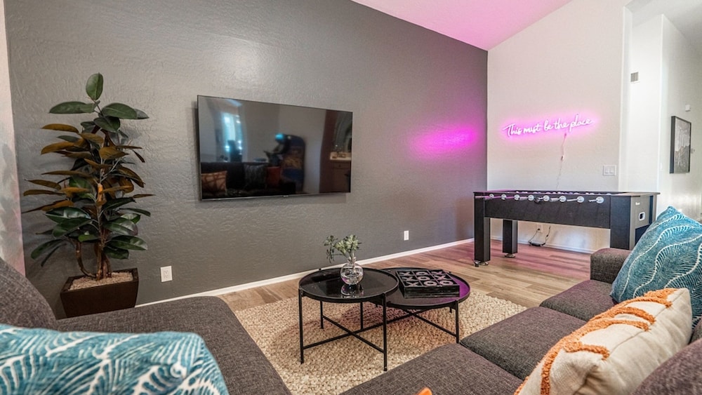 New Listing! Stylish 4 Bdrm W/pool and Game Room
