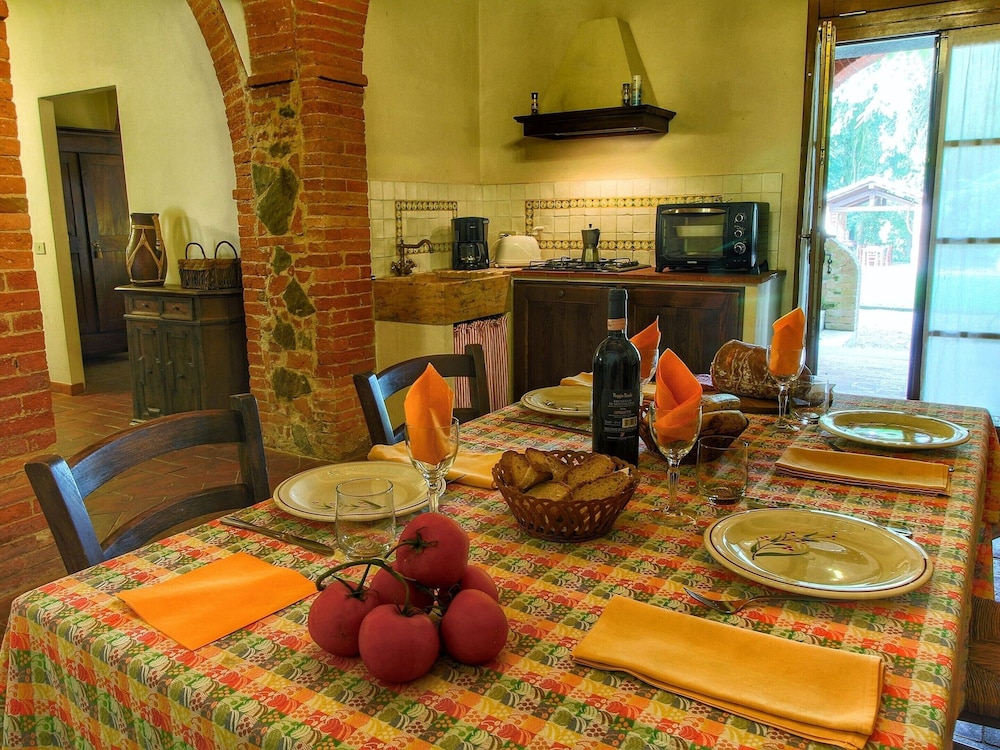 Cozy Villa for Six Guests — фото 4