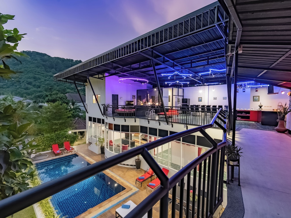 Luxurious 10-bedroom Villa With Private Pool in Chalong, Phuket