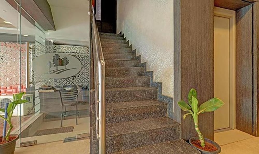 Fabhotel Pine Tree — фото 4