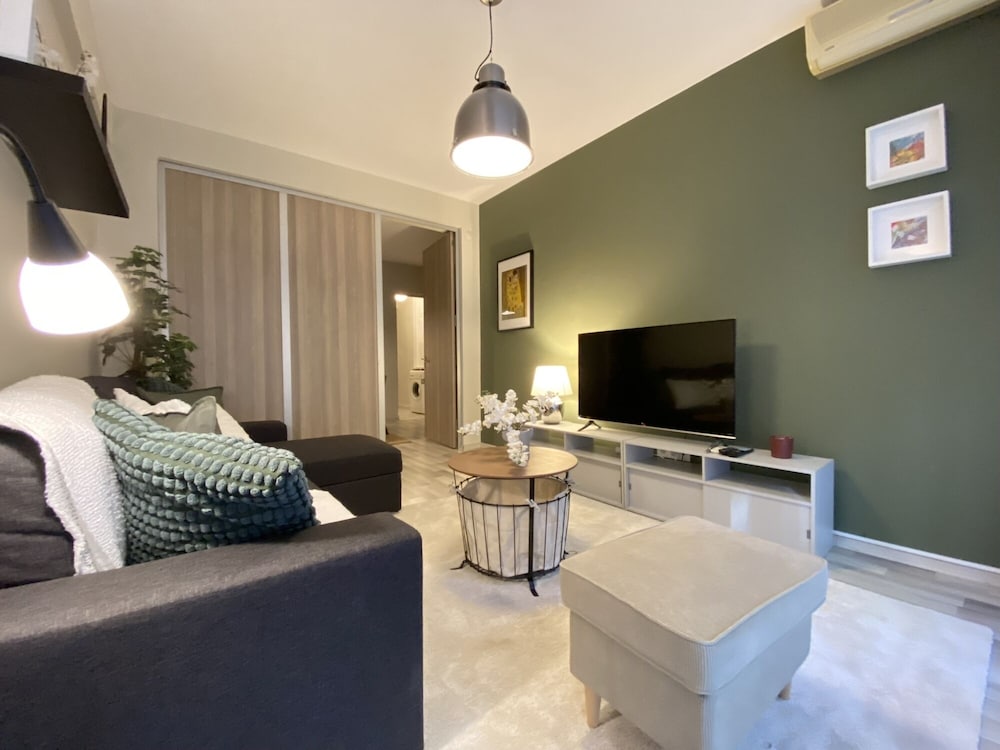 Exquisite and Spacious Flat in Central Sisli — фото 2