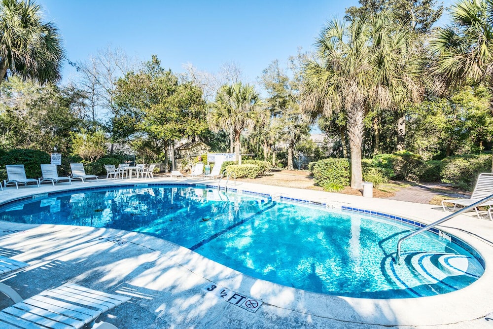 Xanadu A1 by Hilton Head Retreats