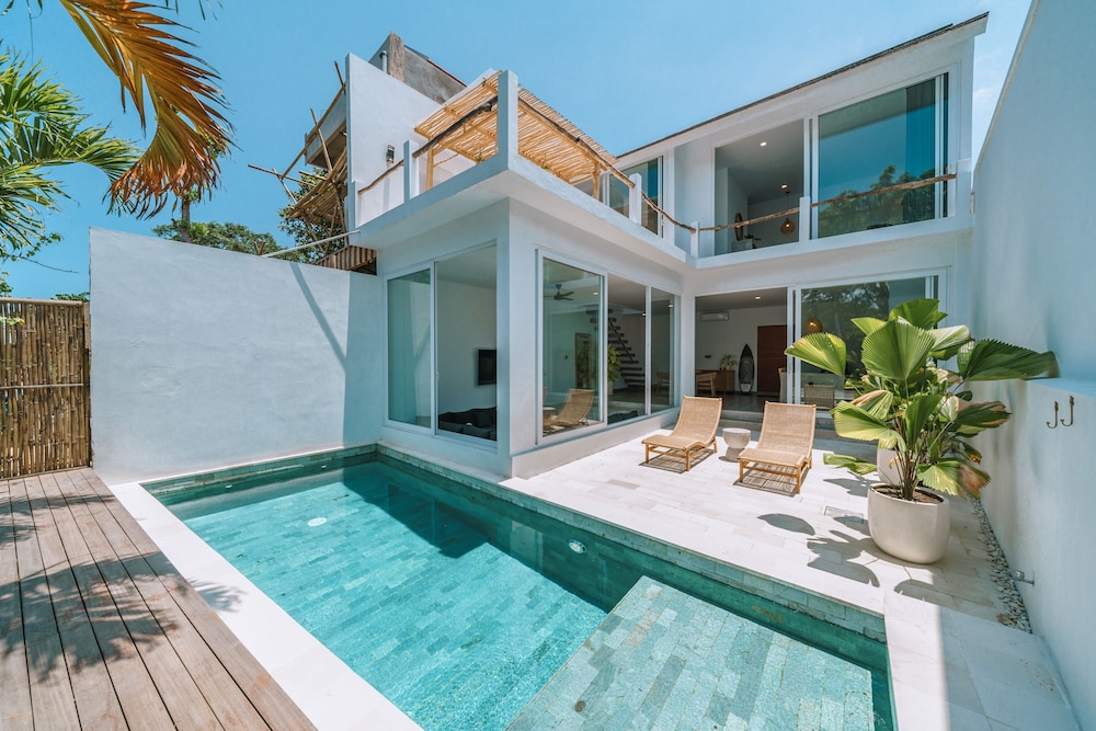 Villa Seseh Breeze