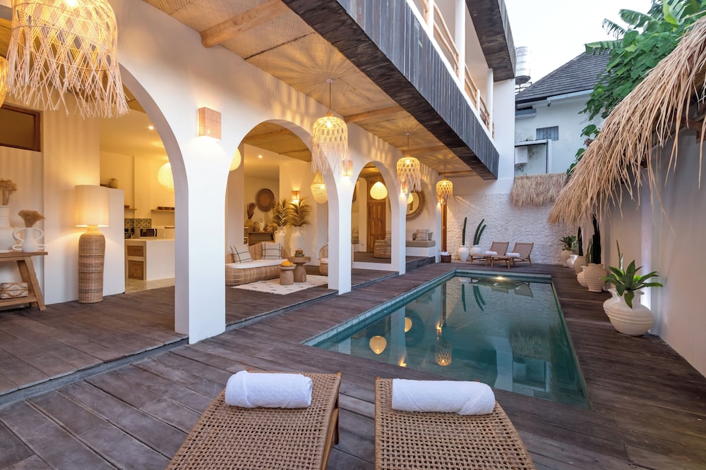 Villa Madissa by Villa Finder